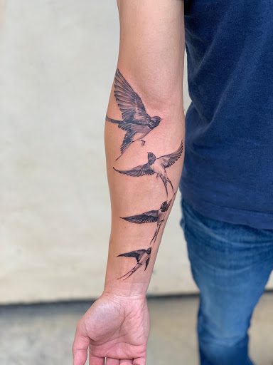 Tattoo Shop «Hailin Tattoo Studio», reviews and photos, 1136 N La Brea Ave, Los Angeles, CA 90038, USA