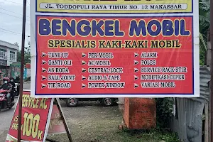 Rental Mobil Jihan fajar Makassar image