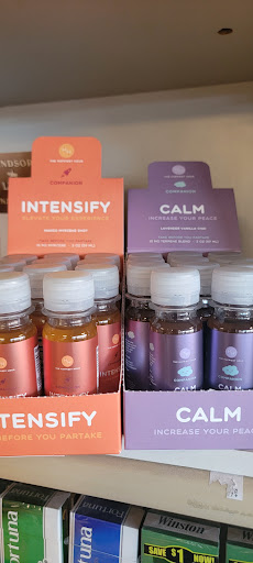 Tobacco Shop «Vegas Smoke Shop», reviews and photos, 3155 N Rancho Dr, Las Vegas, NV 89130, USA