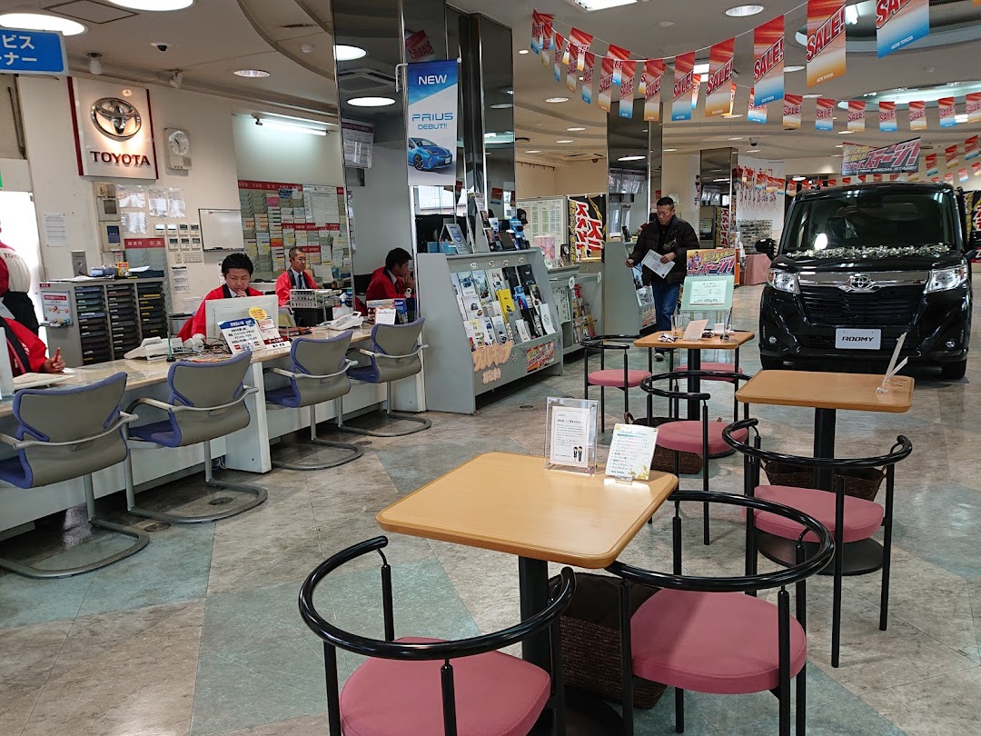 愛知トヨタ自動車 港店