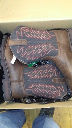 Sporting Goods Store «Academy Sports + Outdoors», reviews and photos, 1557 Cotton Exchange, Prattville, AL 36066, USA