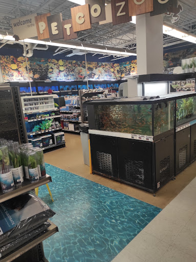 Pet Supply Store «Petco Animal Supplies», reviews and photos, 1142 Broadway, Chula Vista, CA 91911, USA