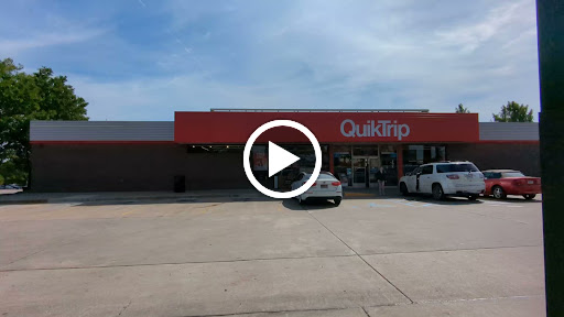 Gas Station «QuikTrip», reviews and photos, 1140 W Pearce Blvd, Wentzville, MO 63385, USA