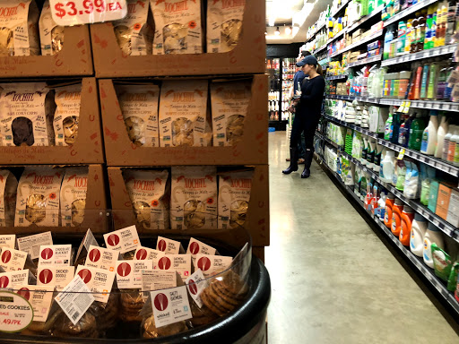 Grocery Store «Streets Market and Cafe», reviews and photos, 2400 14th St NW, Washington, DC 20009, USA