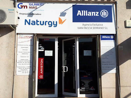 Comercial Servicenter en Cunit, Tarragona