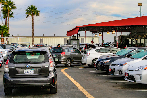 Toyota Dealer «Toyota 101», reviews and photos, 525 E Bayshore Rd, Redwood City, CA 94063, USA