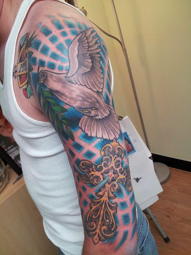 Tattoo Shop «Karma Tattoo Studio», reviews and photos, 2230 W 8th St #3, Erie, PA 16505, USA