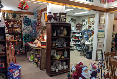 The Salvage Yard Resale Shoppe