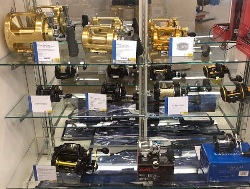 Marine Supply Store «West Marine», reviews and photos, 890 William Hilton Pkwy #108, Hilton Head Island, SC 29928, USA