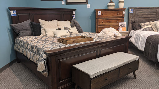 Furniture Store «Furnish 123», reviews and photos, 3235 E Hamilton Ave, Eau Claire, WI 54701, USA