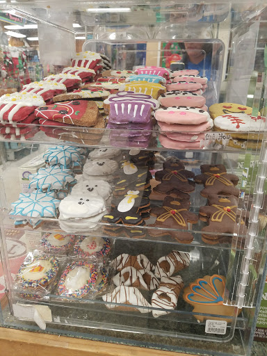 Tropical Fish Store «Pet Friendly Inc», reviews and photos, 845 Manitou Rd, Hilton, NY 14468, USA