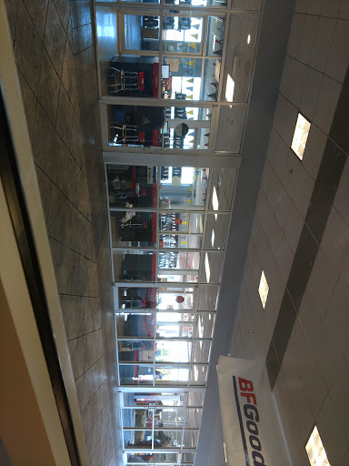 Toyota Dealer «World Toyota», reviews and photos, 5800 Peachtree Industrial Blvd, Atlanta, GA 30341, USA