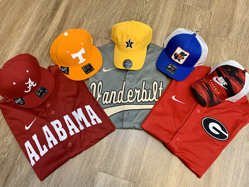 Shoe Store «Sport Seasons», reviews and photos, 56 White Bridge Pike, Nashville, TN 37205, USA