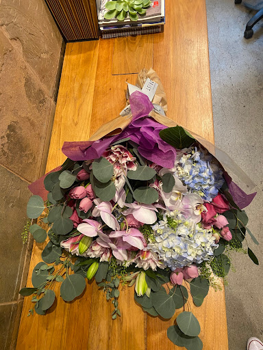 Florist «San Francisco Florist», reviews and photos, 120 Howard St # Stlv3, San Francisco, CA 94105, USA