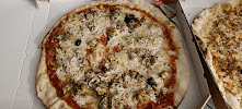 Plats et boissons du Livraison de pizzas Pizzas - Saveurs de Méditérranée à Charleval - n°5