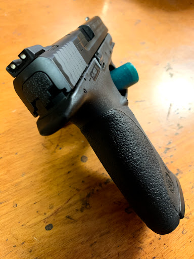 Gun Shop «Bergen Sporting Goods», reviews and photos, 649 Bergen Blvd, Ridgefield, NJ 07657, USA