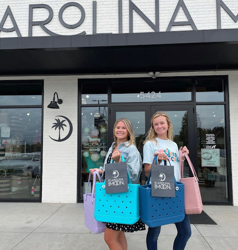 Under the Carolina Moon, 141 Patchwork Row, Easley, SC 29640, USA, 