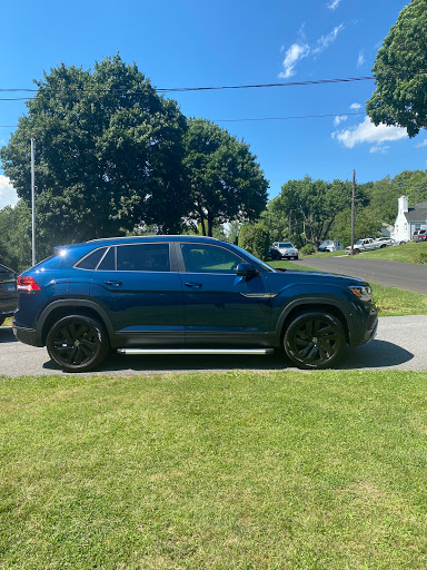 Volkswagen Dealer «Mitchell Volkswagen», reviews and photos, 51 Albany Turnpike, Canton, CT 06019, USA