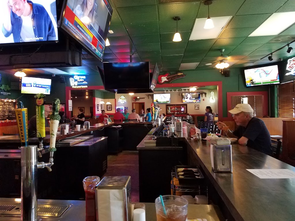 Clubhouse Restaurant Bar & Grill 27529