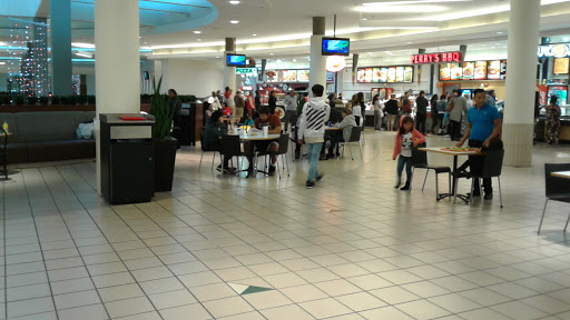 Shopping Mall «University Mall», reviews and photos, 2200 E Fowler Ave, Tampa, FL 33612, USA