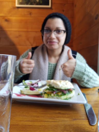 Grocery Store «How On Earth Store», reviews and photos, 62 Marion Rd, Mattapoisett, MA 02739, USA