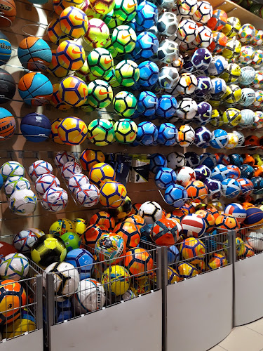 Galeria Warmińska, Juliana Tuwima 26, 10-748 Olsztyn