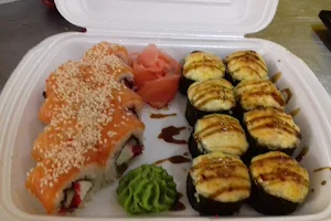 Sushi rolls, pizza "bento" image