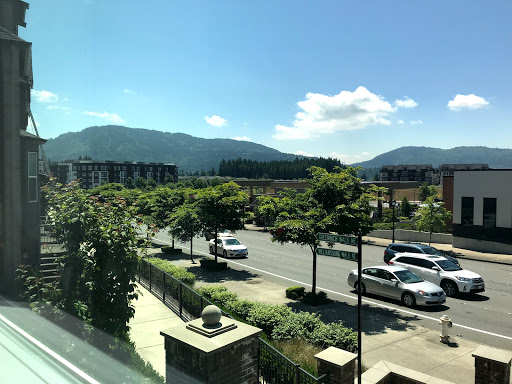 Shopping Mall «Grand Ridge Plaza», reviews and photos, 1451 Highlands Dr NE, Issaquah, WA 98029, USA