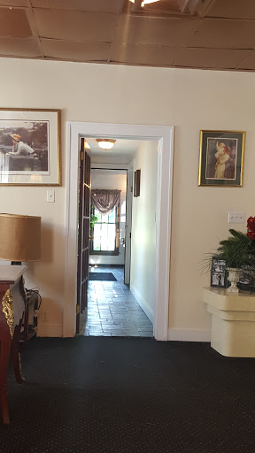 Wedding Venue «Beach Club Estate», reviews and photos, 161 Rose Dr, Lake Ronkonkoma, NY 11779, USA