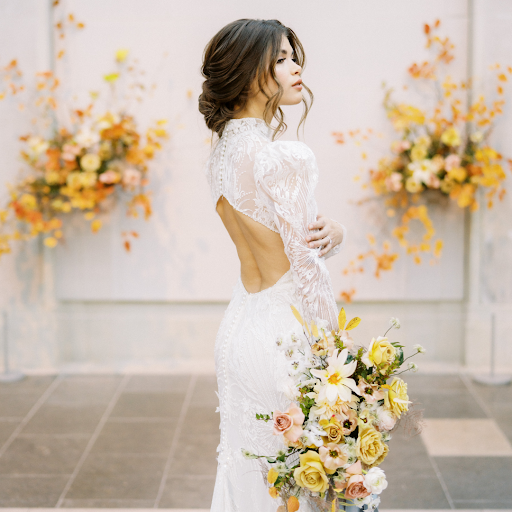 Bridal Shop «La Jeune Mariee Bridal Collection», reviews and photos, 139 E Main St, Columbus, OH 43215, USA