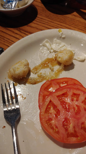 American Restaurant «Cracker Barrel Old Country Store», reviews and photos, 7925 Conference Center Dr, Brighton, MI 48114, USA