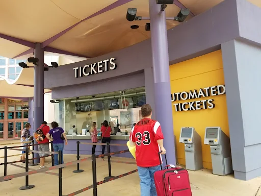 Movie Theater «AMC DINE-IN Grapevine Mills 30», reviews and photos