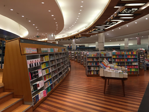 Places to sell used books Dubai