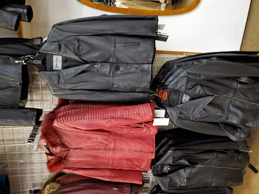 Leather Coats Store «SUNSET LEATHER», reviews and photos, 101 Airport Rd, Hartford, CT 06114, USA