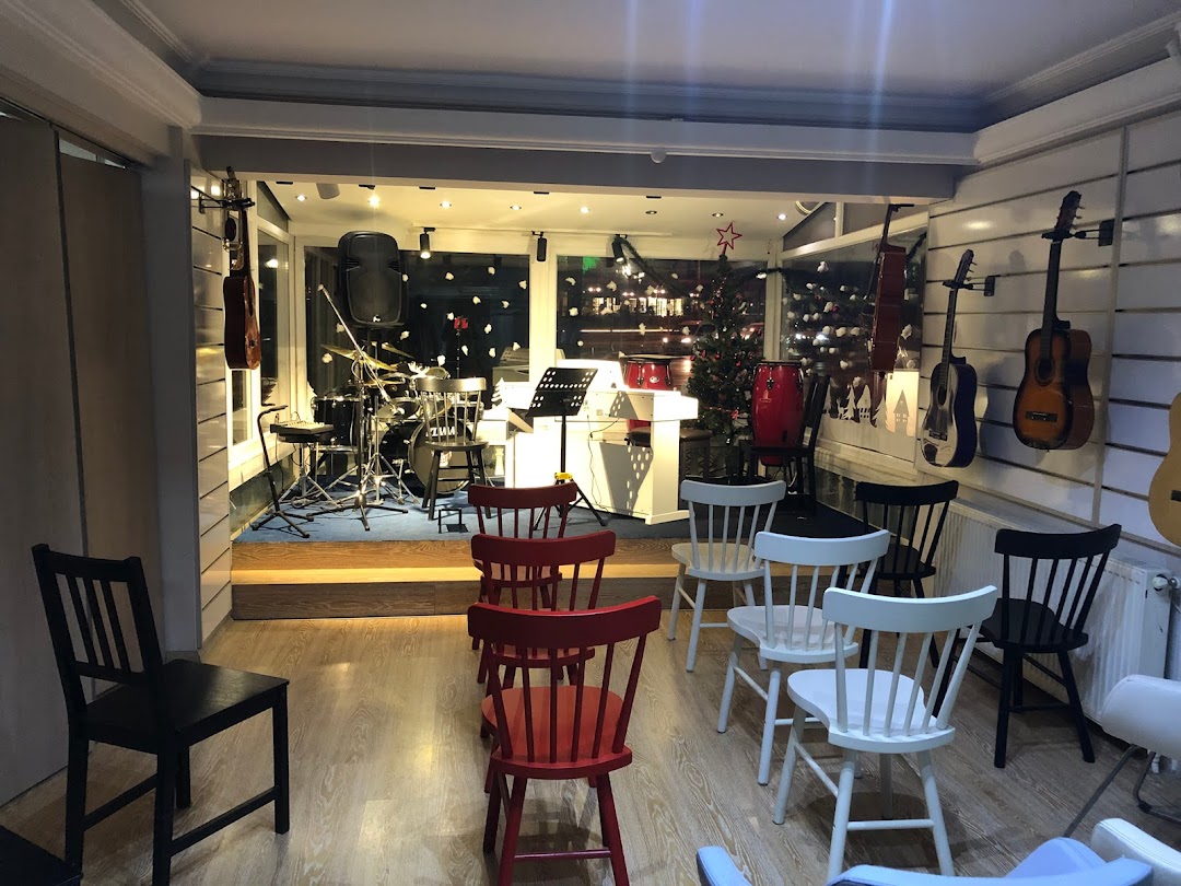 MEB Özel İzmir Sanat Kursu