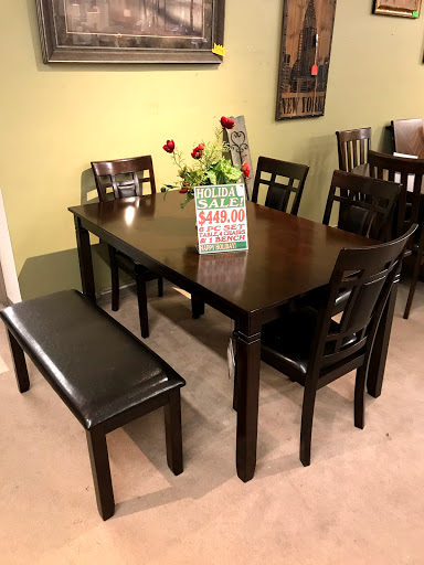 Furniture Store «Furniture Factory Direct», reviews and photos, 510 SW Everett Mall Way, Everett, WA 98204, USA