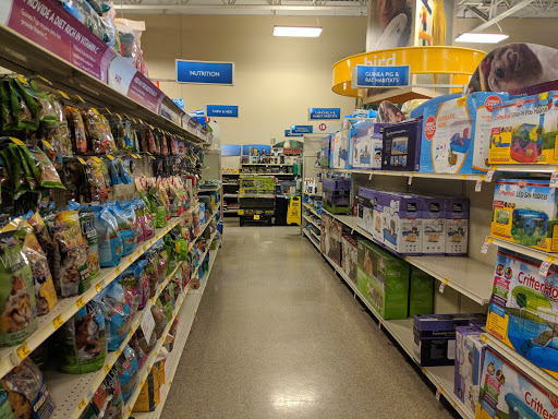 Pet Supply Store «PetSmart», reviews and photos, 2435 Prairie Center Pkwy, Brighton, CO 80601, USA