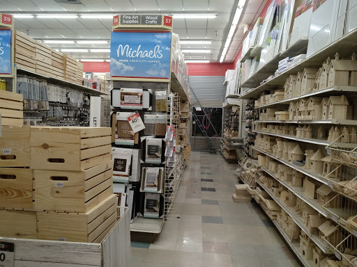 Craft Store «Michaels», reviews and photos, 729 E Huntington Dr, Monrovia, CA 91016, USA