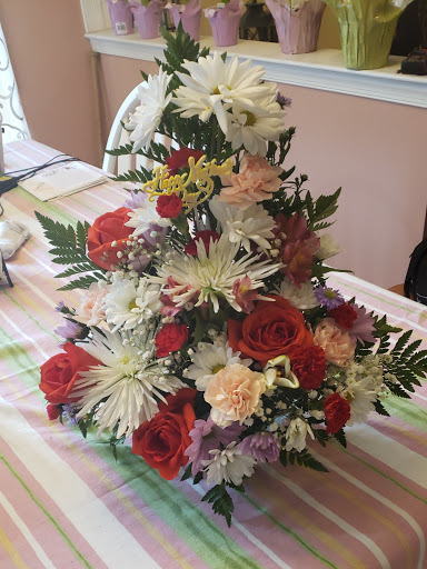 Florist «Steins at Sunset Florist», reviews and photos, 1002 Sunset Rd, Burlington, NJ 08016, USA