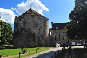 Auxonne Castle image