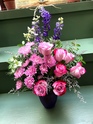 Florist «Crystals Flowers & Gifts», reviews and photos, 17314 Pacific Ave S, Spanaway, WA 98387, USA