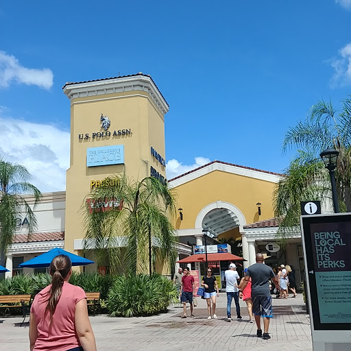 Clothing Store «Polo Ralph Lauren Factory Store», reviews and photos, 8200 Vineland Ave #500, Orlando, FL 32821, USA