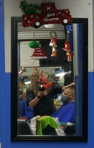 Barber Shop «Villa Barber Shop», reviews and photos, 11519 Carmenita Rd, Whittier, CA 90605, USA