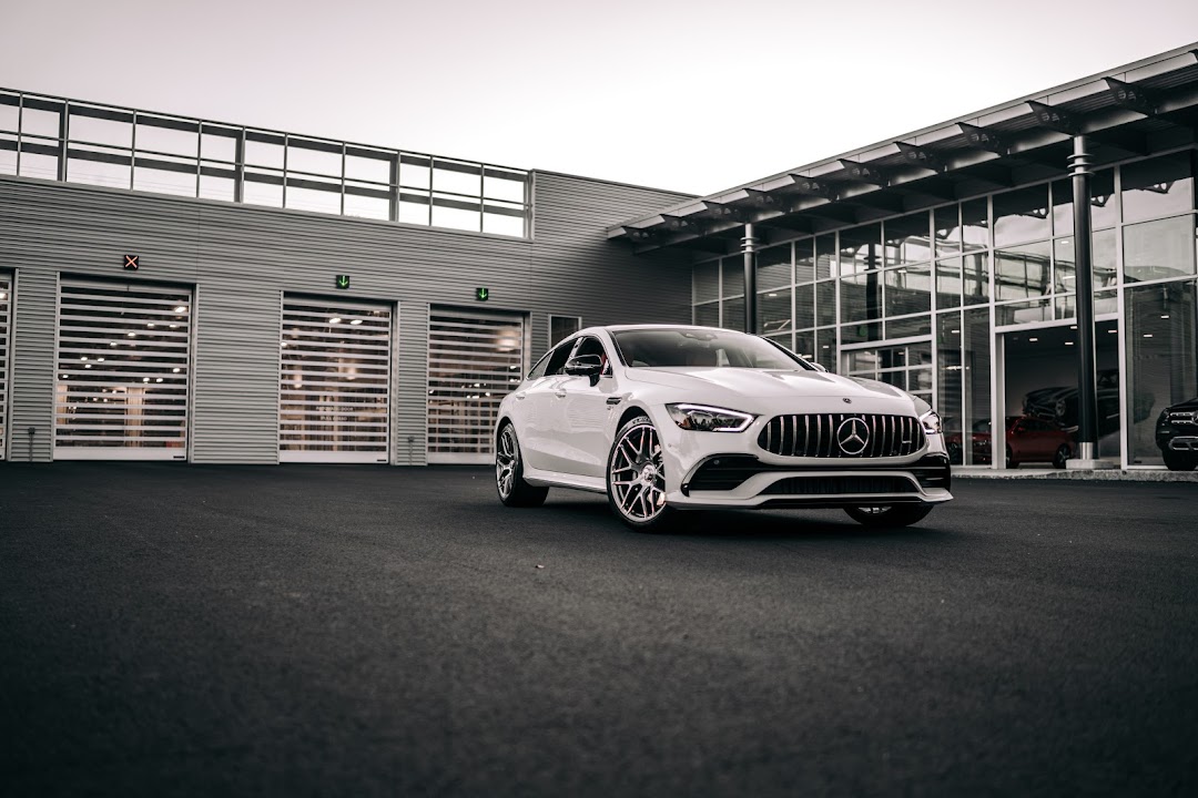 Mercedes-Benz Service Center