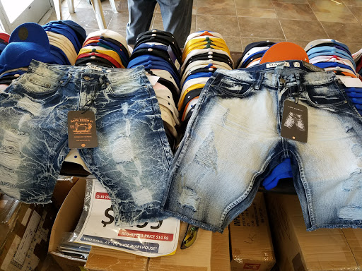 Shopping Mall «Freedom Mart Shopping Center», reviews and photos, 3164 Freedom Dr, Charlotte, NC 28208, USA