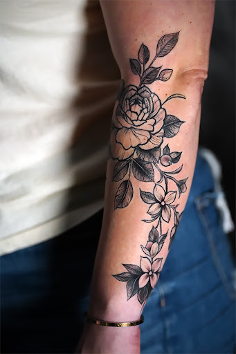 Explore tattoo ideas on ribs for men, creative tattoo ideas in Murrieta, available at CON INK TATTOOS LLC