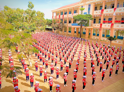 Trường Tiểu học Nguyễn Khuyến