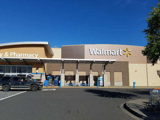 Department Store «Walmart Supercenter», reviews and photos, 540 7th Ave, Longview, WA 98632, USA