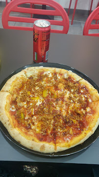Plats et boissons du Pizzeria Baraka Pizza Grenoble - n°4
