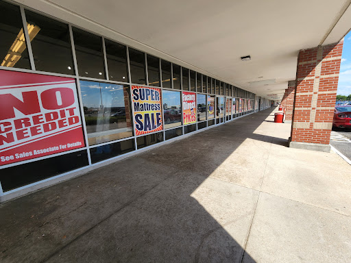 Furniture Store «Furniture Mart», reviews and photos, 5900 E Virginia Beach Blvd #50, Norfolk, VA 23502, USA